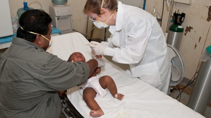 Préparer l’Arrivée d’un Bébé : Guide Essentiel