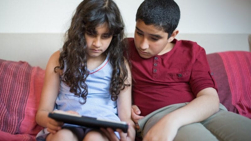 Apprendre à partager : conseils pour les parents