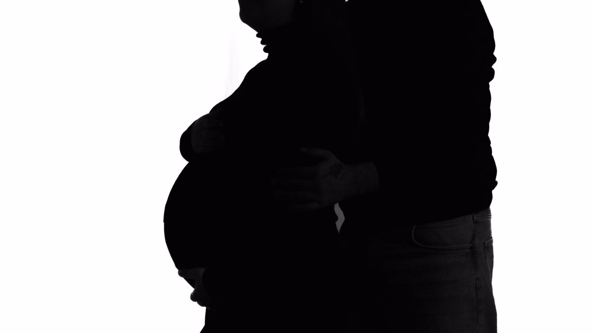 Maternité et parentalité : les vrais défis des parents modernes