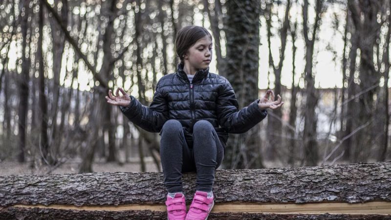 Activités de pleine conscience avec les enfants : guide pratique
