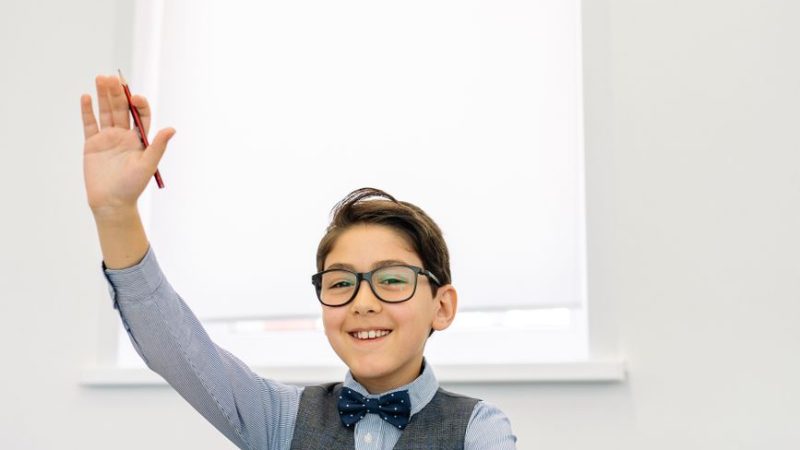 Où trouver des réponses quand on élève des enfants, du premier biberon aux portes claquées de l’adolescence
